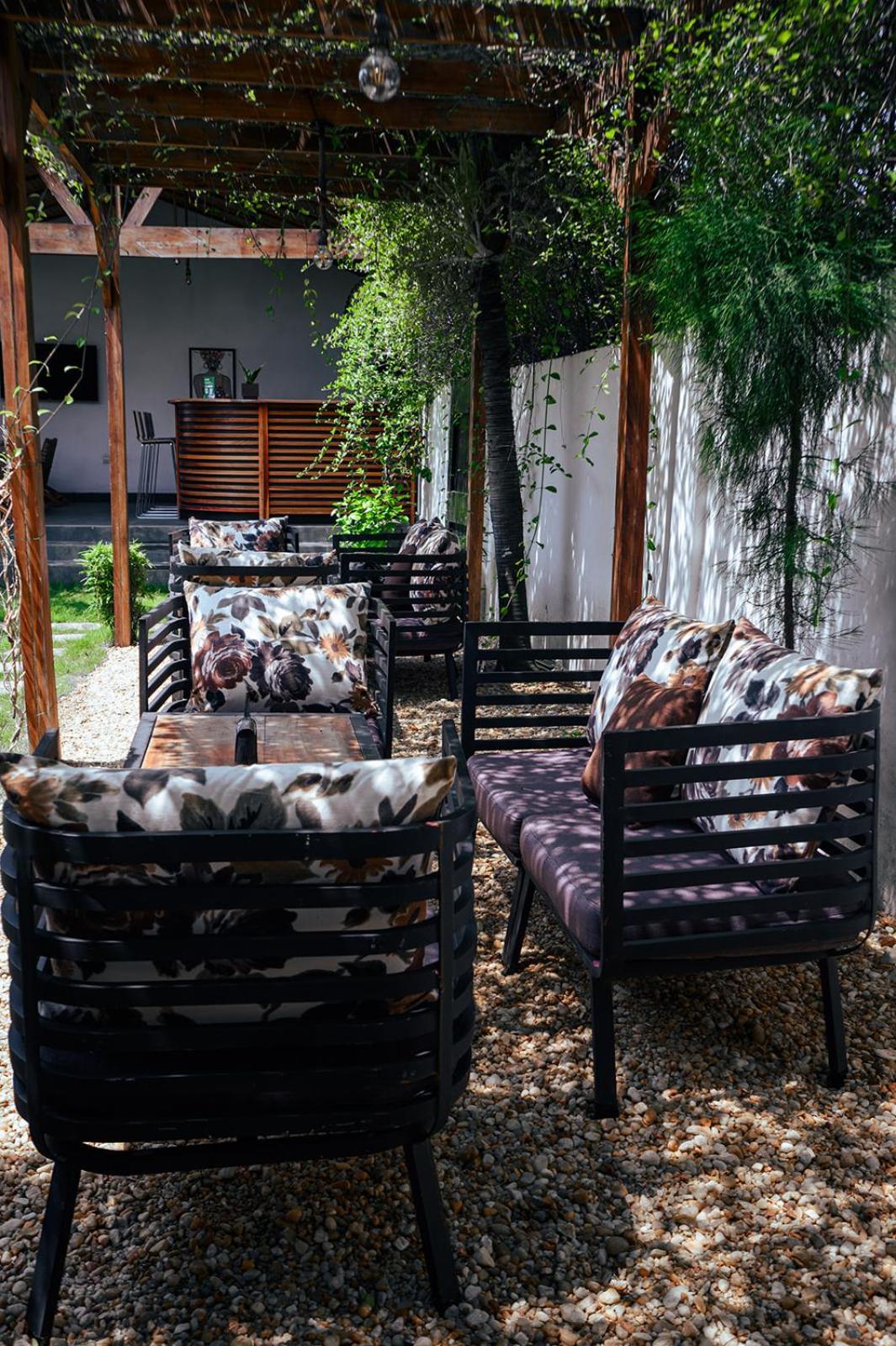 Ahome Guest House & Lounge Lomé Dış mekan fotoğraf